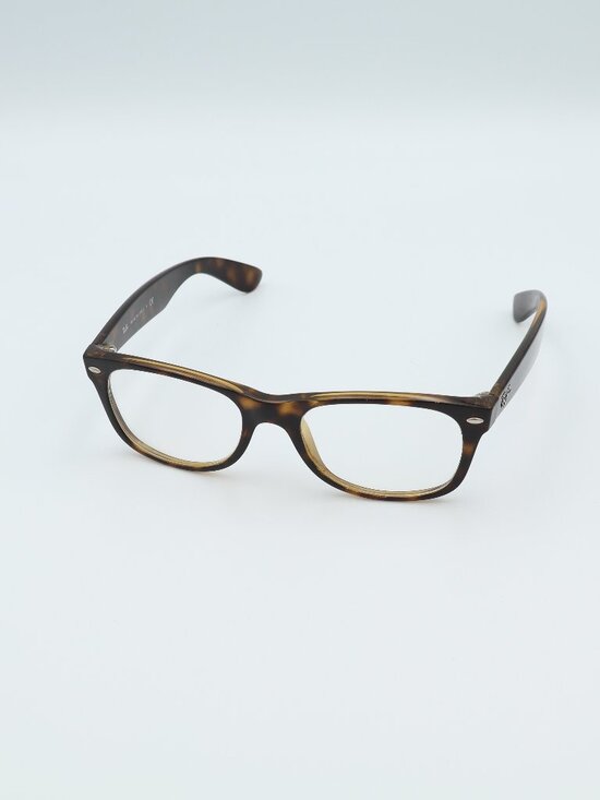Ray-Ban Other - Ray-Ban RB2132 New Wayfarer sunglasses/eyeglass frames